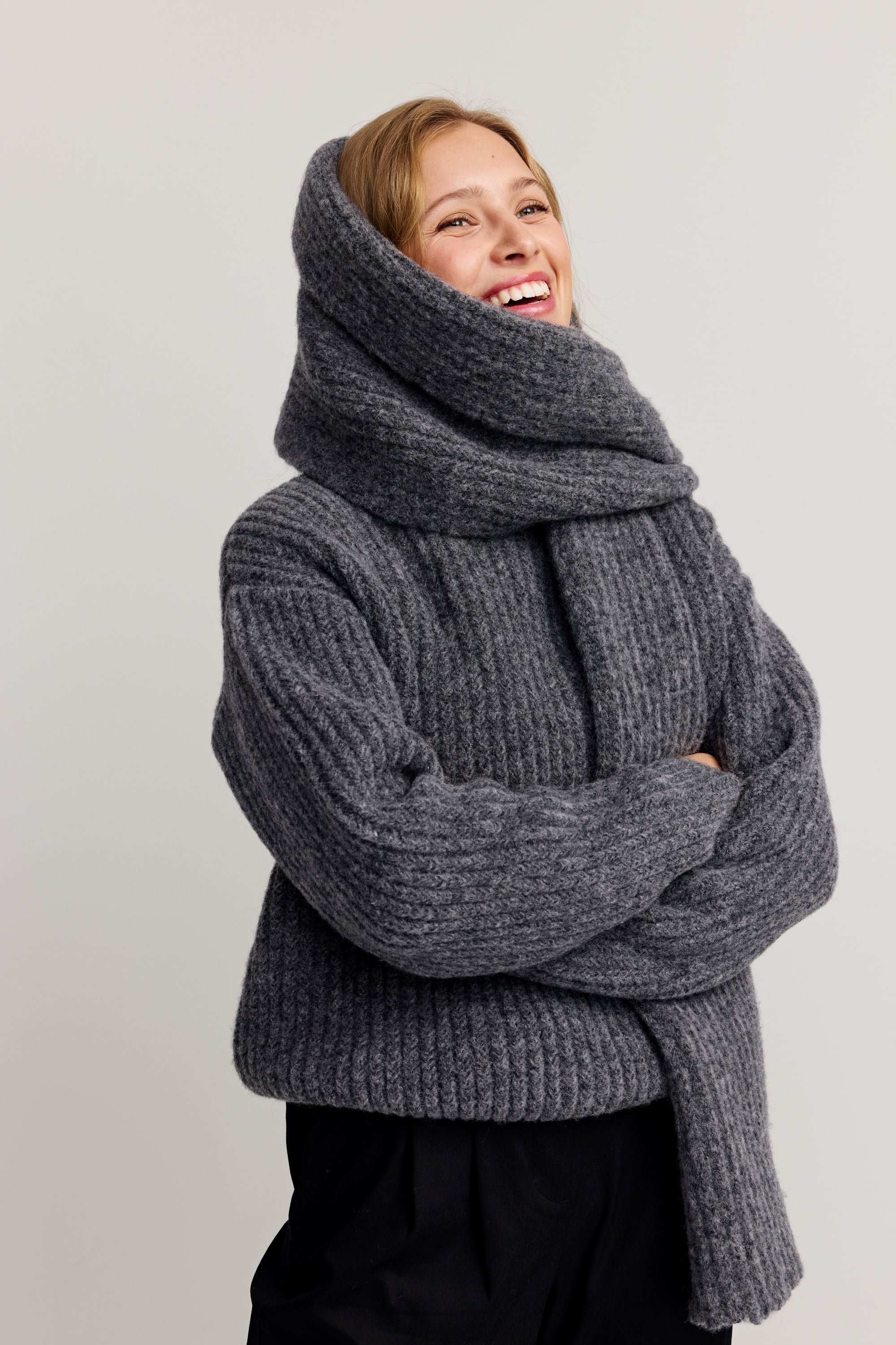 Linnea Scarf